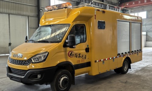 依維柯救險(xiǎn)車(chē)