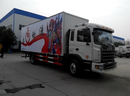 江淮格爾發(fā)流動(dòng)舞臺(tái)車(chē)