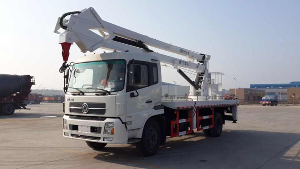 東風(fēng)天錦20米高空作業(yè)車 