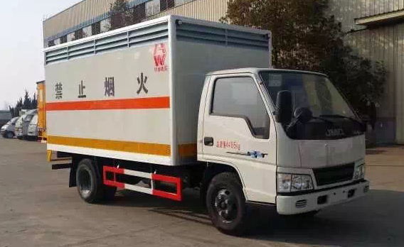 3.16米江鈴氣瓶運(yùn)輸車