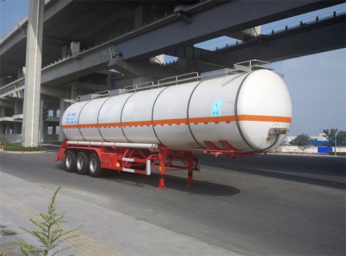 42方液態(tài)食品運輸半掛車